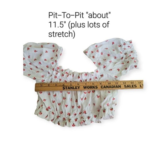 John Galt Brandy Melville white/red Mira embroidered milkmaid crop in XS/S EUC - Picture 6 of 7